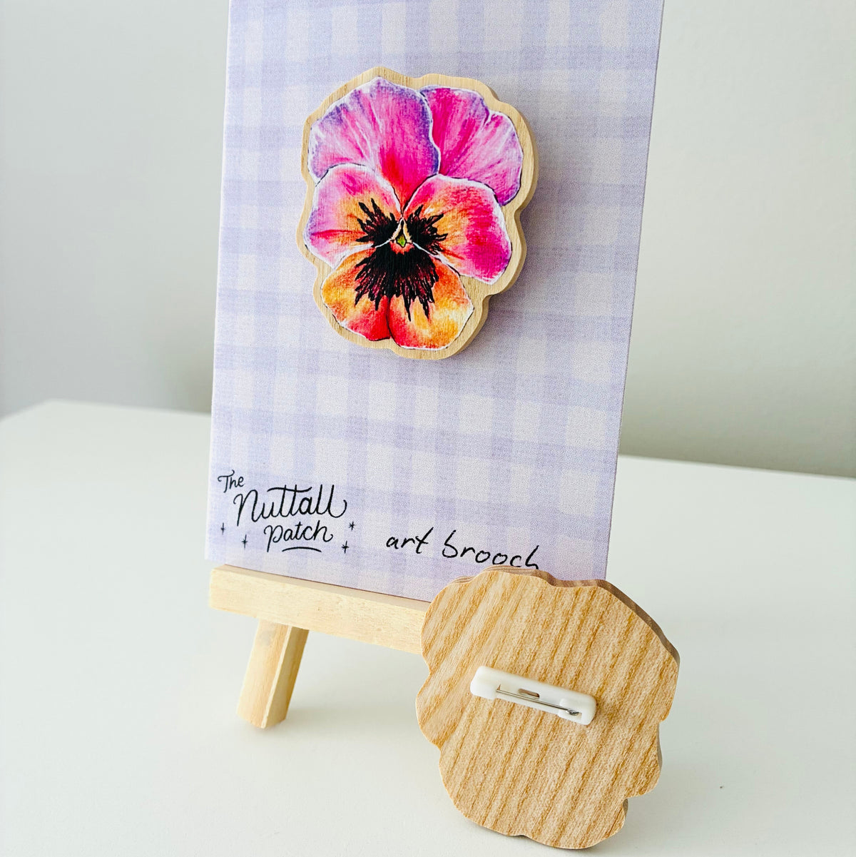 Art Brooch - Viola Pink Daydream